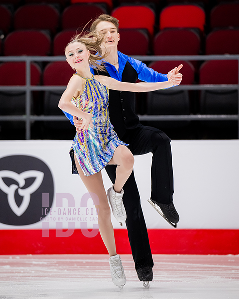 Torri Hollstein & Joshua Burger 