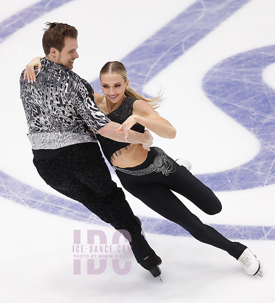 Victoria Sinitsina & Nikita Katsalapov (RUS)