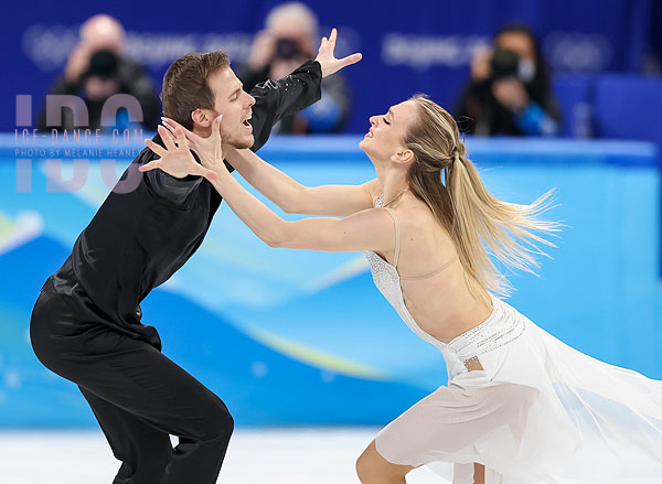 Victoria Sinitsina & Nikita Katsalapov (ROC)