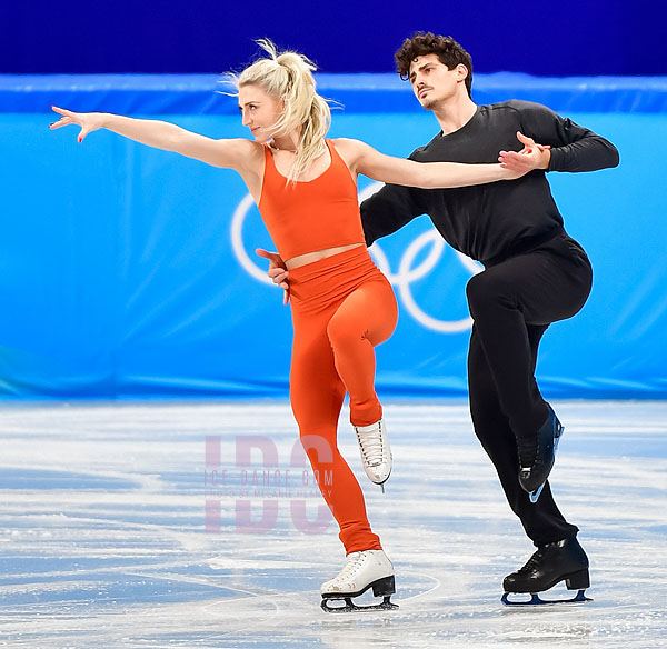 Piper Gilles & Paul Poirier (CAN)