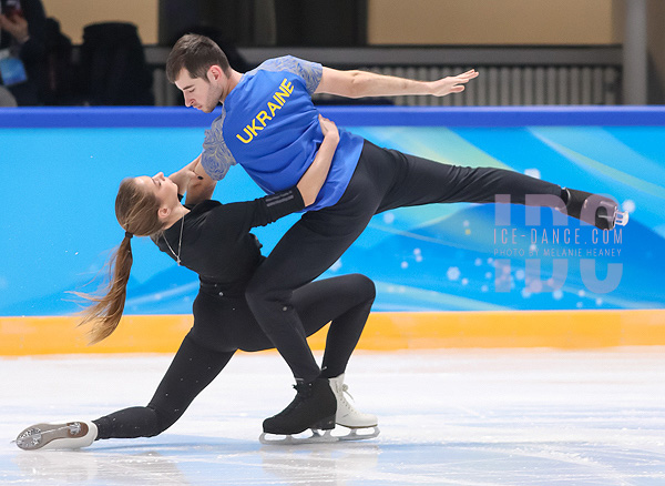 Oleksandra Nazarova & Maksym Nikitin (UKR)