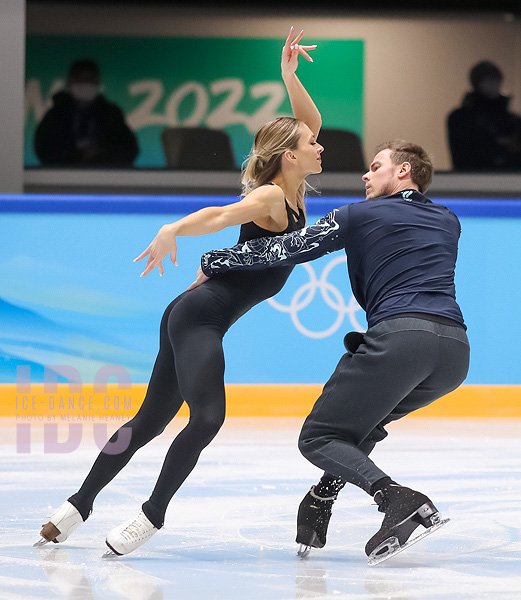 Victoria Sinitsina & Nikita Katsalapov (ROC)