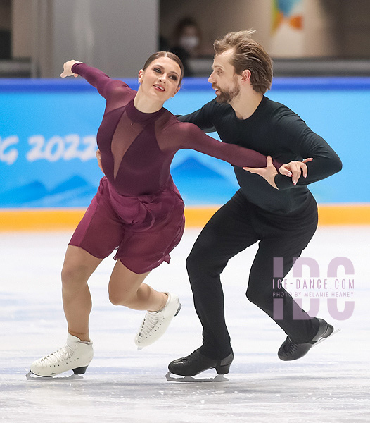 Kaitlin Hawayek & Jean-Luc Baker (USA)