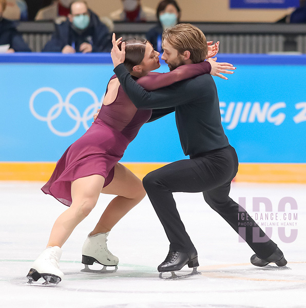 Kaitlin Hawayek & Jean-Luc Baker (USA)