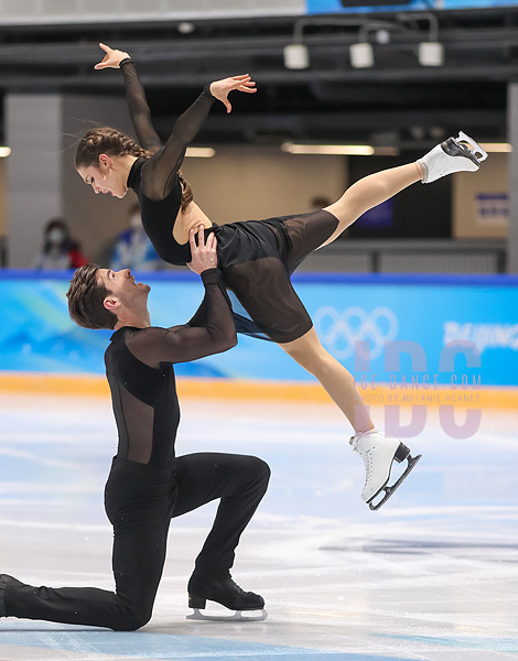 Laurence Fournier Beaudry & Nikolaj Sorensen (CAN)