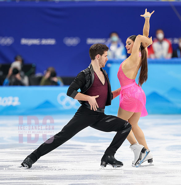 Laurence Fournier Beaudry & Nikolaj Sorensen (CAN)