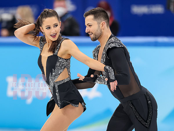 Lilah Fear & Lewis Gibson (GBR)