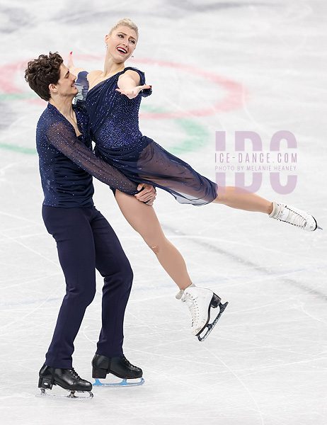 Piper Gilles & Paul Poirier (CAN)