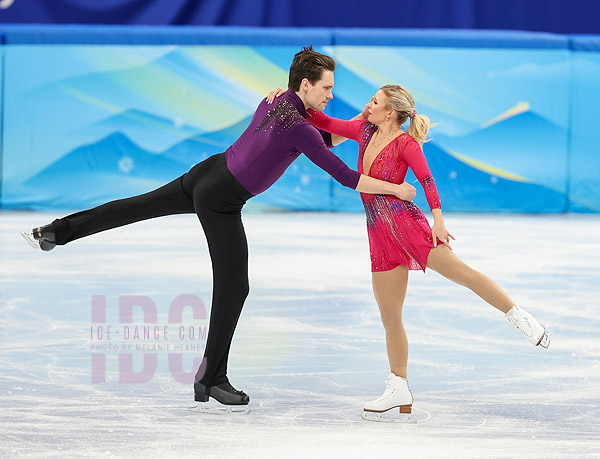 Kirsten Moore-Towers & Michael Marinaro (CAN)