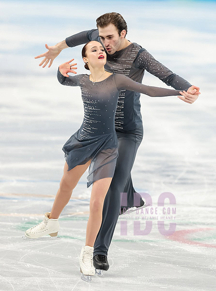 Karina Safina & Luka Berulava (GEO)