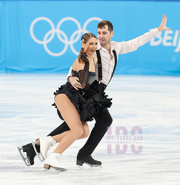 Oleksandra Nazarova & Maksym Nikitin (UKR)