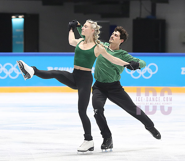Piper Gilles & Paul Poirier (CAN)