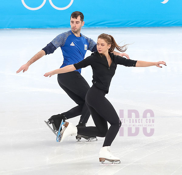 Oleksandra Nazarova & Maksym Nikitin (UKR)