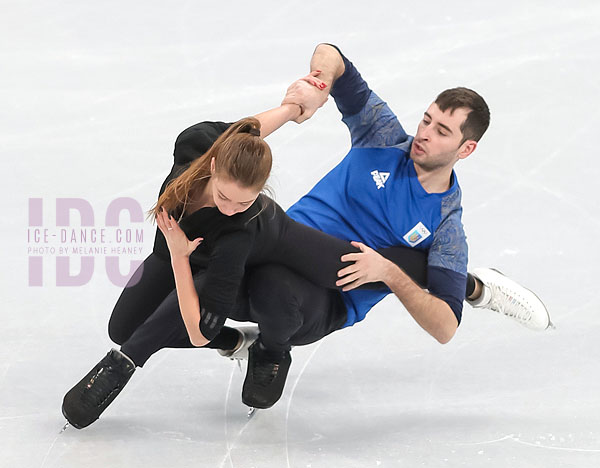 Oleksandra Nazarova & Maksym Nikitin (UKR)