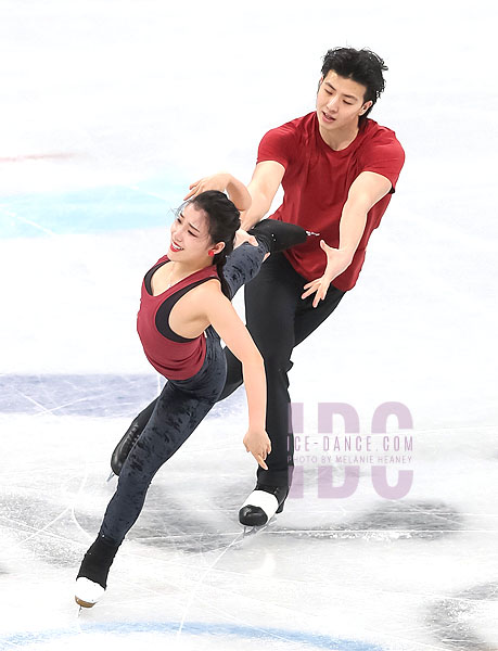 Shiyue Wang & Xinyu Liu (CHN)