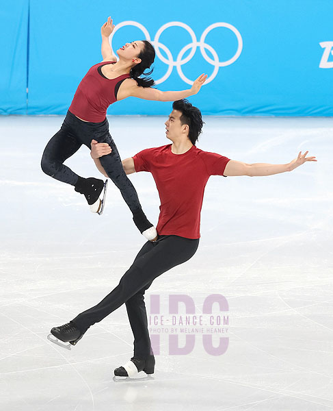 Shiyue Wang & Xinyu Liu (CHN)