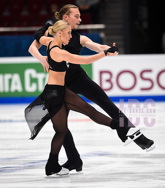 Ekaterina Mironova & Evgenii Ustenko