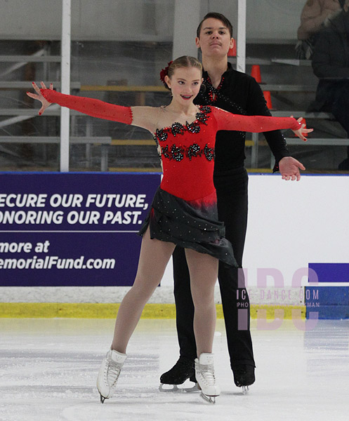 Jasmine Robertson & Hayden Wood
