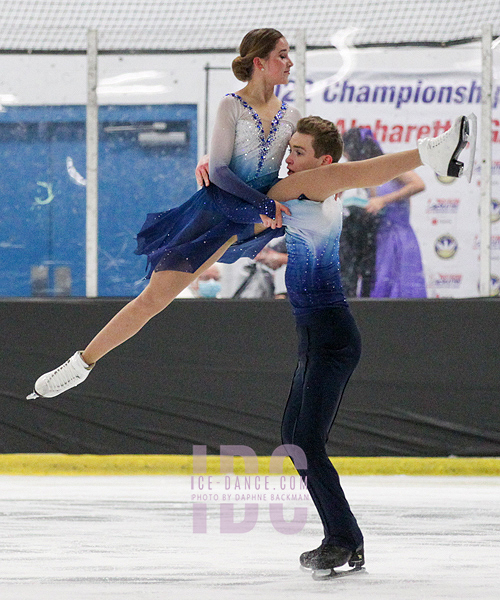 Klara Kower & TJ Carey